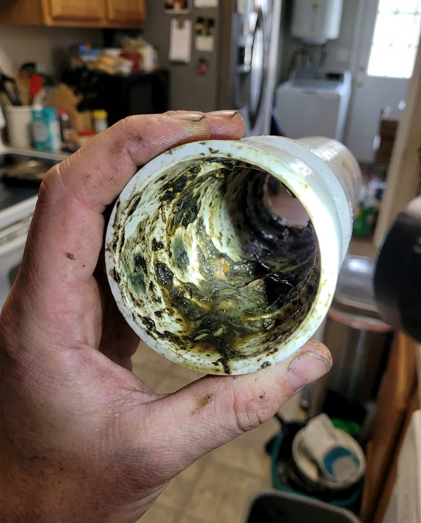 Comparación visual de una tubería antes de utilizar PowerPipe